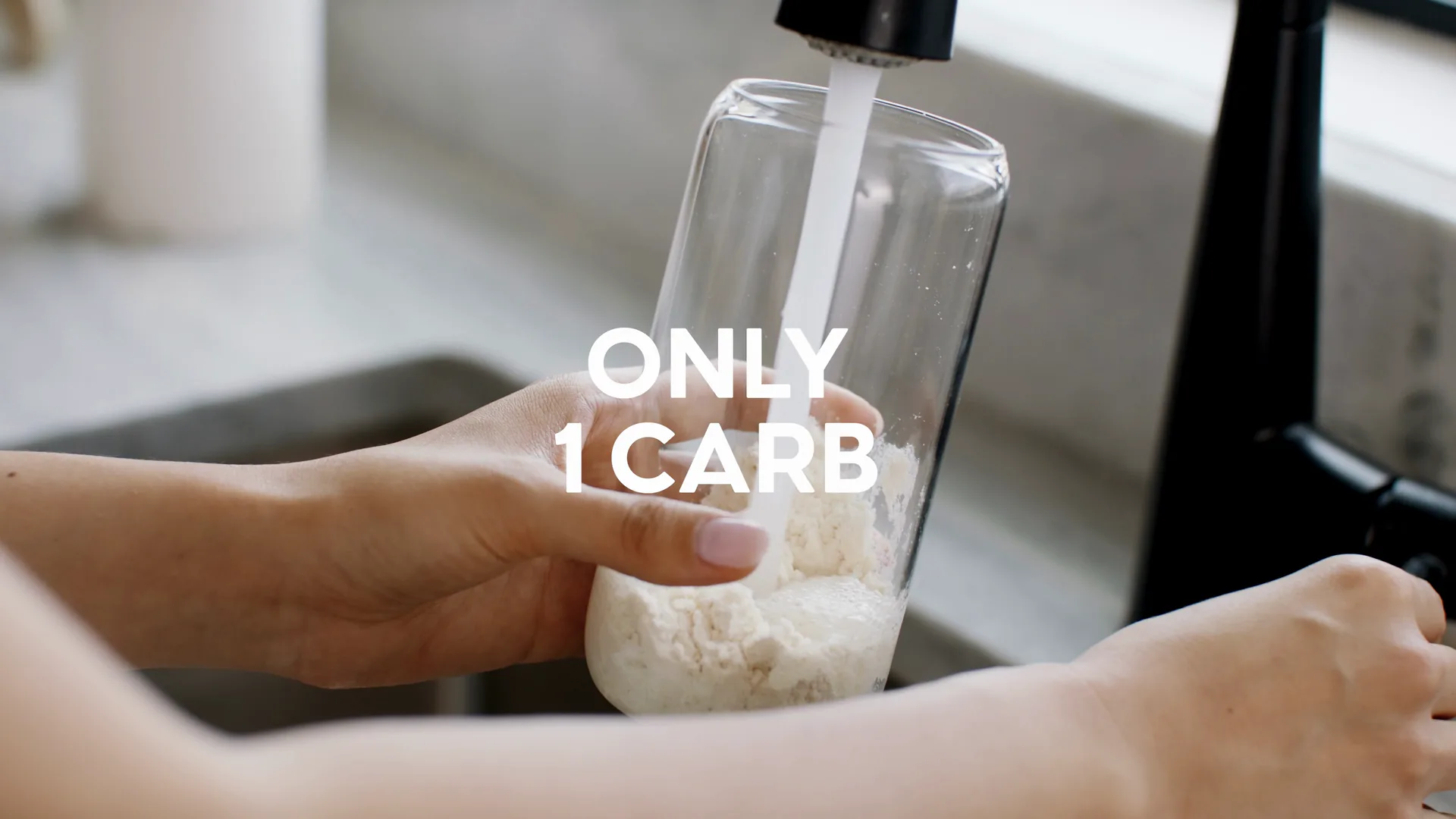 Water filling a glass of powder: only 1 carb